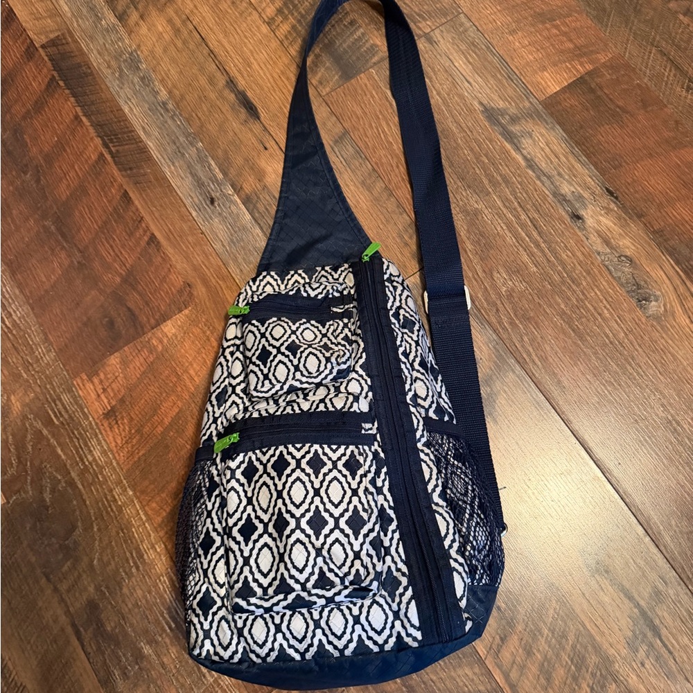 Thirty-One Sling Back Bag in Navy Perfect Pendant Pattern Backpack
Crossbody - Picture 3 of 6